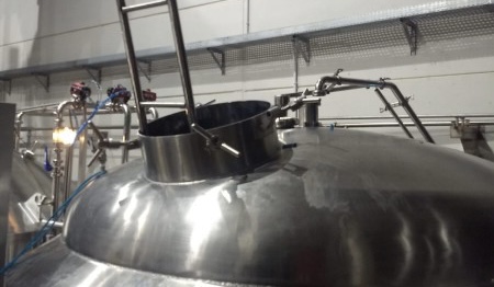 Homem morre após entrar em tanque de cerveja