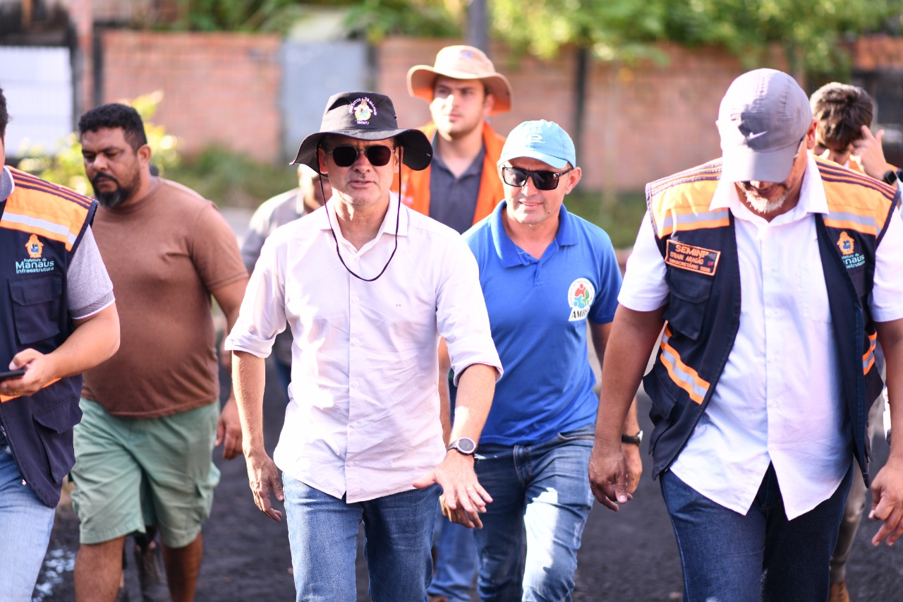 ‘Asfalta Manaus’ contempla diferentes bairros das zonas Norte e Oeste