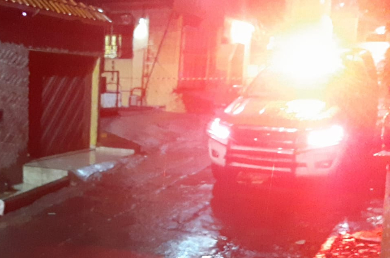 Jovem é executado por criminosos no bairro Petrópolis