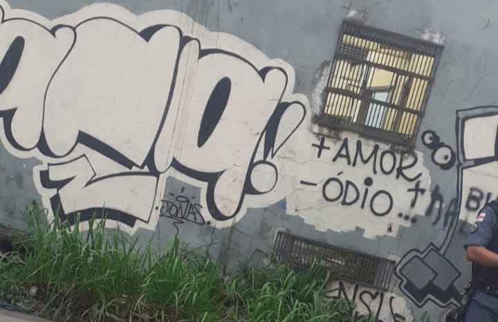 Garota de programa é suspeita de matar homem a facadas no Jorge Teixeira; veja imagens