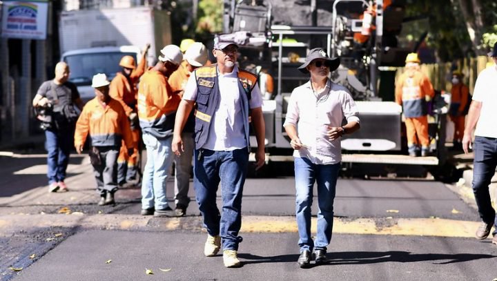 Mais de 1 mil ruas já foram renovadas pelo programa Asfalta Manaus