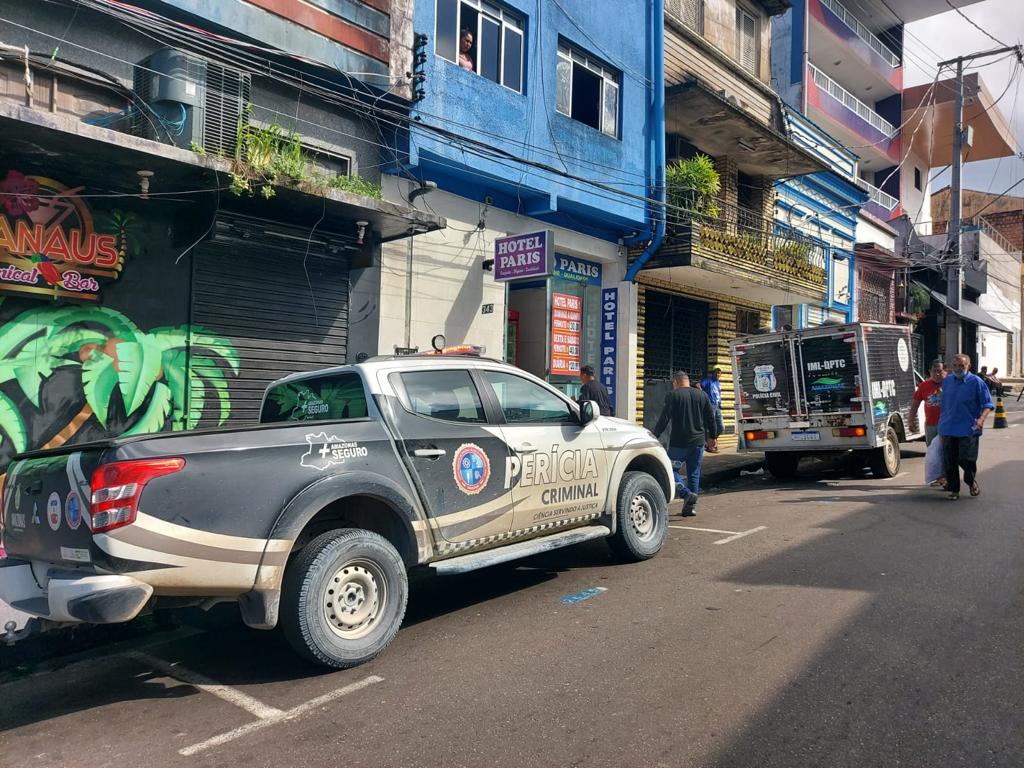 Urgente: homem é assassinado dentro de hotel no Centro de Manaus