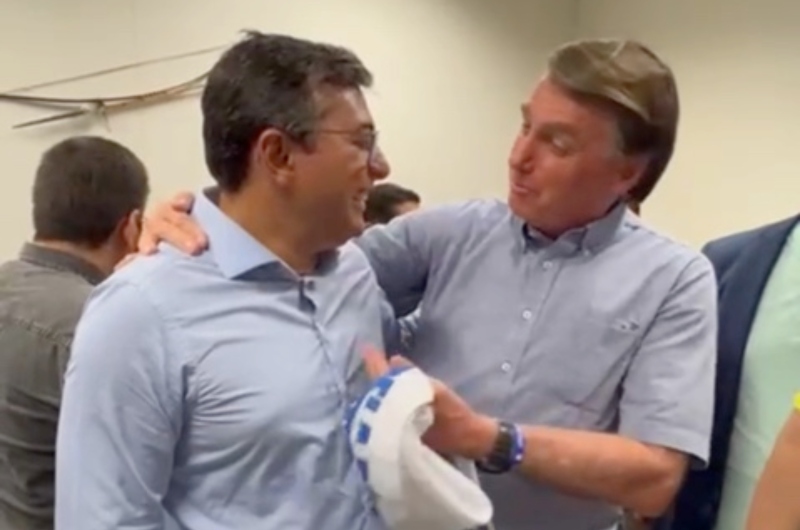 "Agora é casamento!": diz presidente Bolsonaro ao Governador Wilson Lima sobre apoio recíproco; veja vídeo