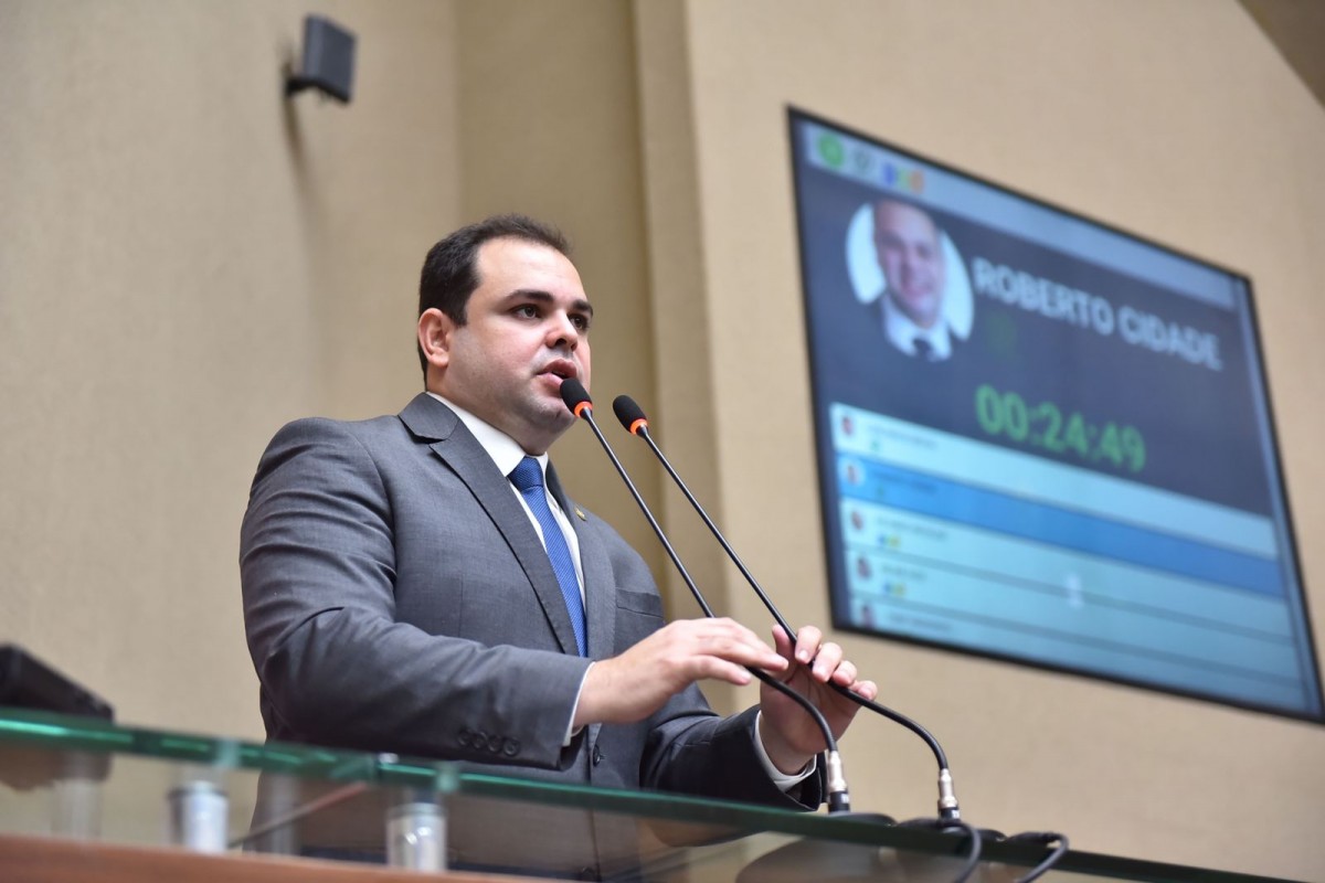PL de Roberto Cidade propõe ampliação da proteção à mulher vítima de violência doméstica no Amazonas