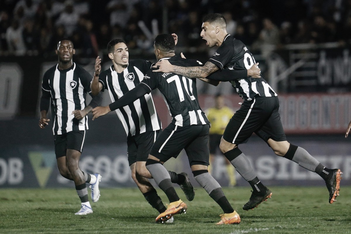 Botafogo vence Bragantino fora de casa e se afasta do Z-4