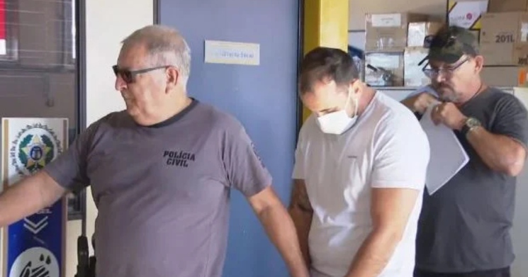 Médico anestesista está isolado em cela após ser hostilizado por outros presos