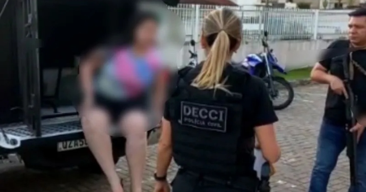Mulher é presa acusada de estuprar sobrinho de 7 anos no Amazonas