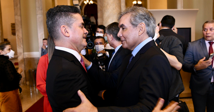 Prefeito David Almeida prestigia cerimônia de posse dos novos dirigentes do TJAM; veja vídeo