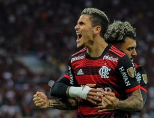 Flamengo atropela Tolima por 7 x 1 e garante vaga para as quartas de final da Libertadores