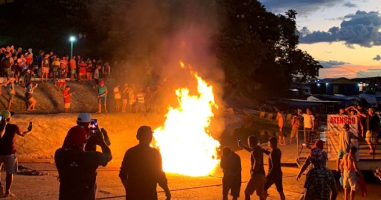Filho de homem carbonizado no meio da rua em Japurá diz que pai foi morto por engano; ouça os áudios