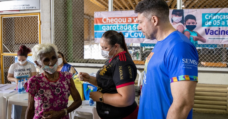 Prefeitura amplia pontos de atendimento e oferta a vacina contra a Covid-19 em 84 endereços nesta semana