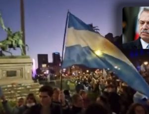Em crise econômica, Argentina tem protestos no Dia da Independência contra governo de esquerda; veja vídeo