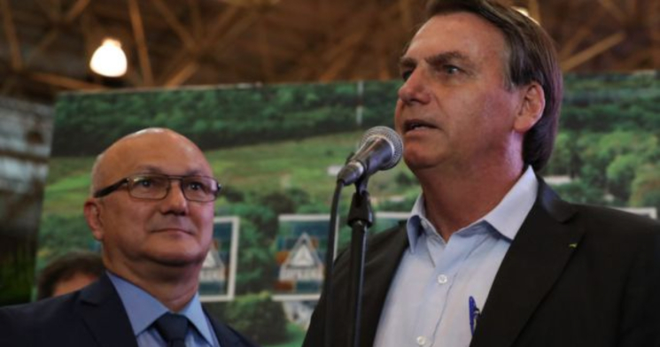 Menezes confirma mais duas vindas de Bolsonaro ao AM e convenção do PL para o dia 5 de agosto