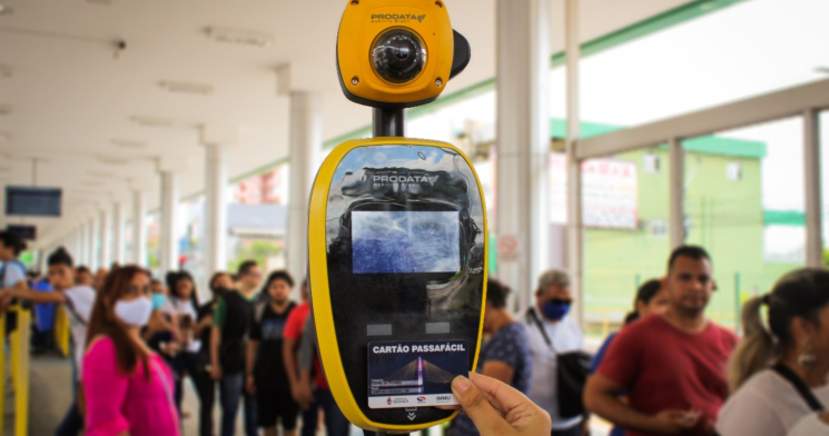 Usuários de transporte coletivo poderão pagar passagem via telefone celular