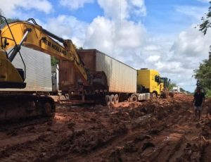 Após 15 anos de espera, IBAMA autoriza reconstrução de mais de 400 km da BR-319