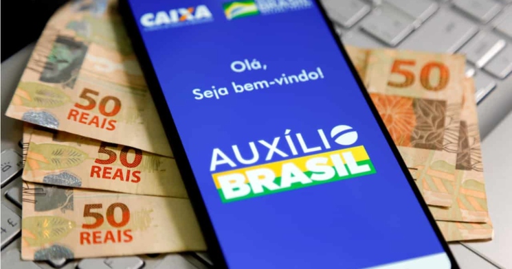 Senado aprova crédito consignado para beneficiário do Auxílio Brasil