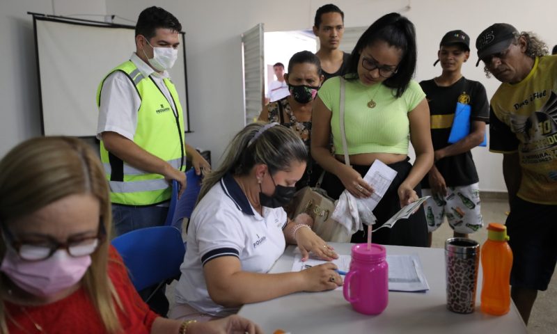 Famílias que vivem em área de risco na comunidade da Sharp serão beneficiadas