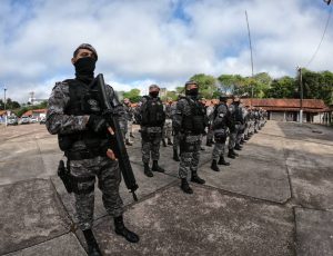 Quinze pessoas foram presas no Amazonas nas últimas 24 horas e polícia causa prejuízo de 30 milhões ao crime