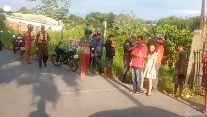 Urgente: grave acidente de trânsito deixa corpos espalhados no meio da rua, em Manaus; veja vídeo