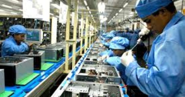 Amazonas registra maior alta na produção industrial brasileira com 6,6% de crescimento