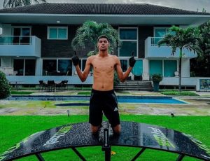 Após deixar de ser explorado por ex-empresário, Luva de Pedreiro comemora casa nova: "Liberdade!"