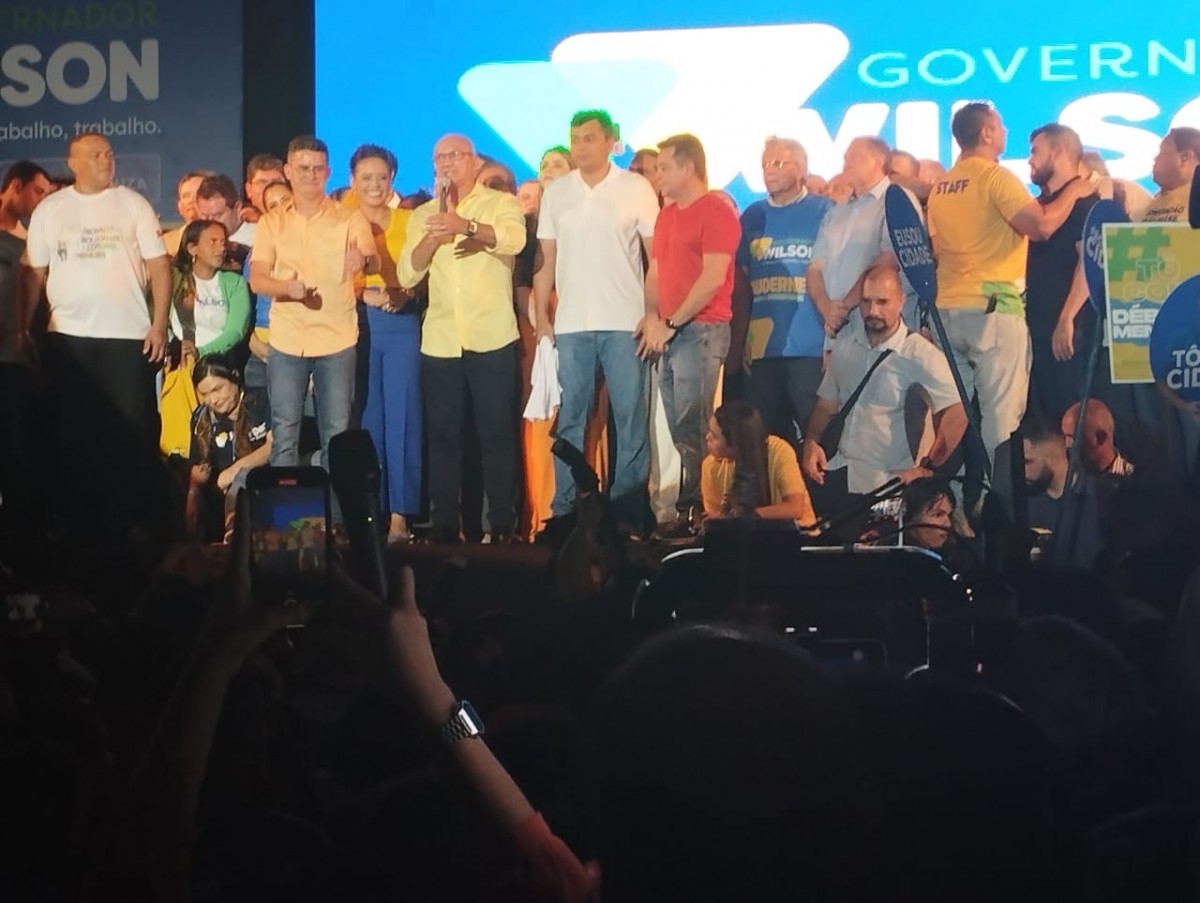 Menezes prega união durante convenção histórica que confirmou candidatura de Wilson Lima à reeleição