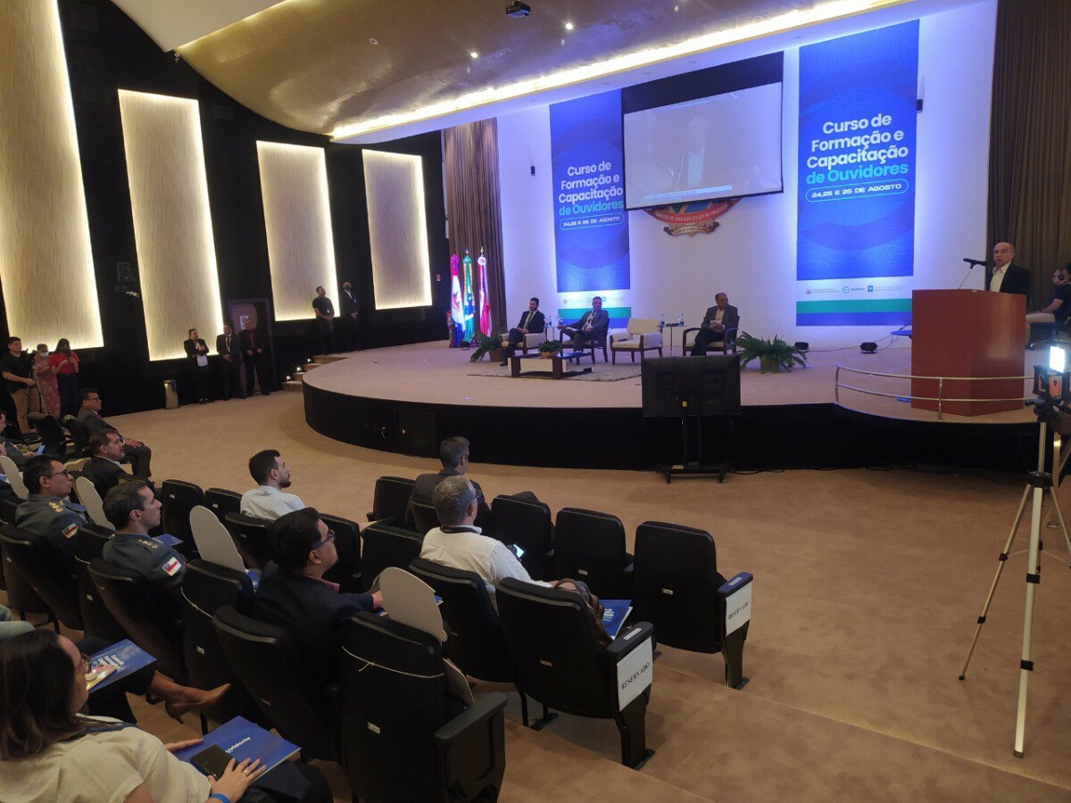 Ouvidoria da Visa Manaus participa de capacitação para aprimorar atendimento à população