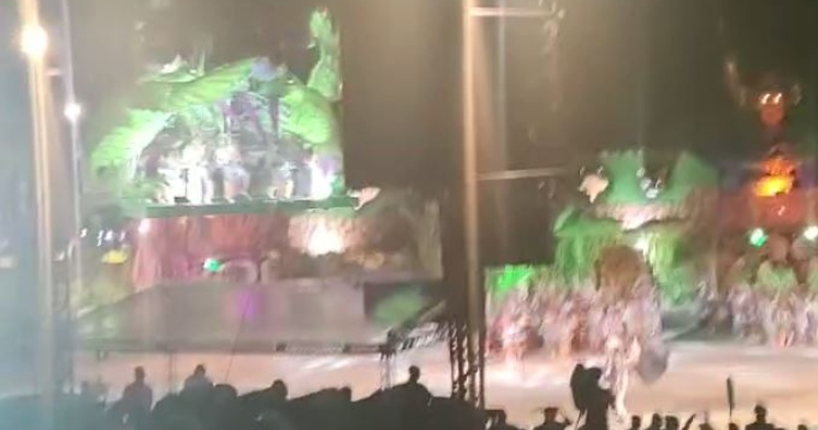 Alegoria despenca no Festival de Cirandas de Manacapuru e deixa vítimas em estado grave; veja vídeo