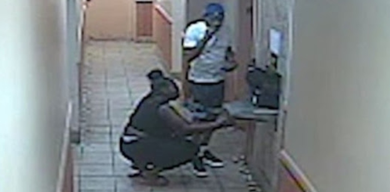 Tragédia: homem procura as chaves dentro de lixeira e morre esmagado por compactador