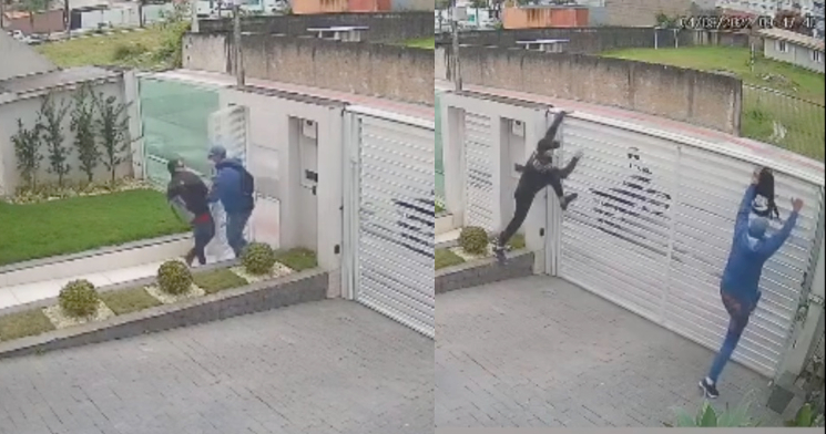 Bandidos assaltam residência com tranca automática e fogem pulando o portão; veja vídeo