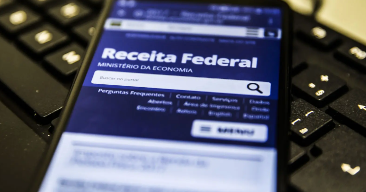 Receita libera consulta a restituição do Imposto de Renda nesta quarta-feira (24)