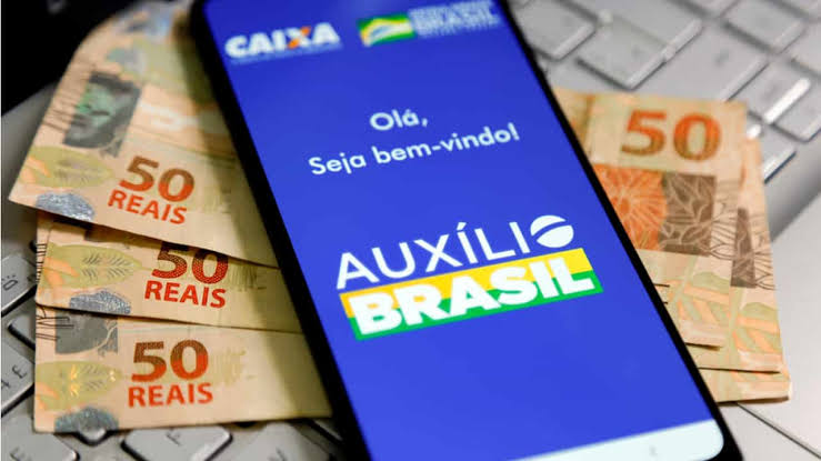 Auxílio Brasil: 2ª parcela de R$ 600 é liberada nesta quarta-feira (10); veja quem recebe
