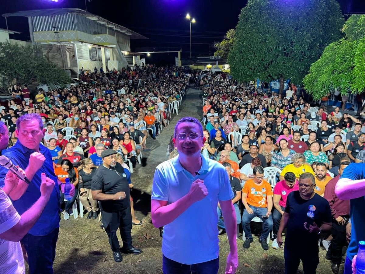Daniel Almeida reúne mais de 2 mil pessoas na Zona Norte de Manaus