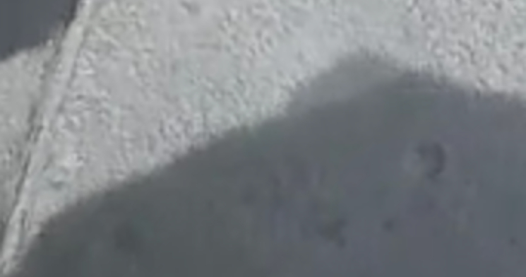 Chocante: adolescente de 14 anos esfaqueia o próprio pai até a morte por causa de celular; veja vídeo