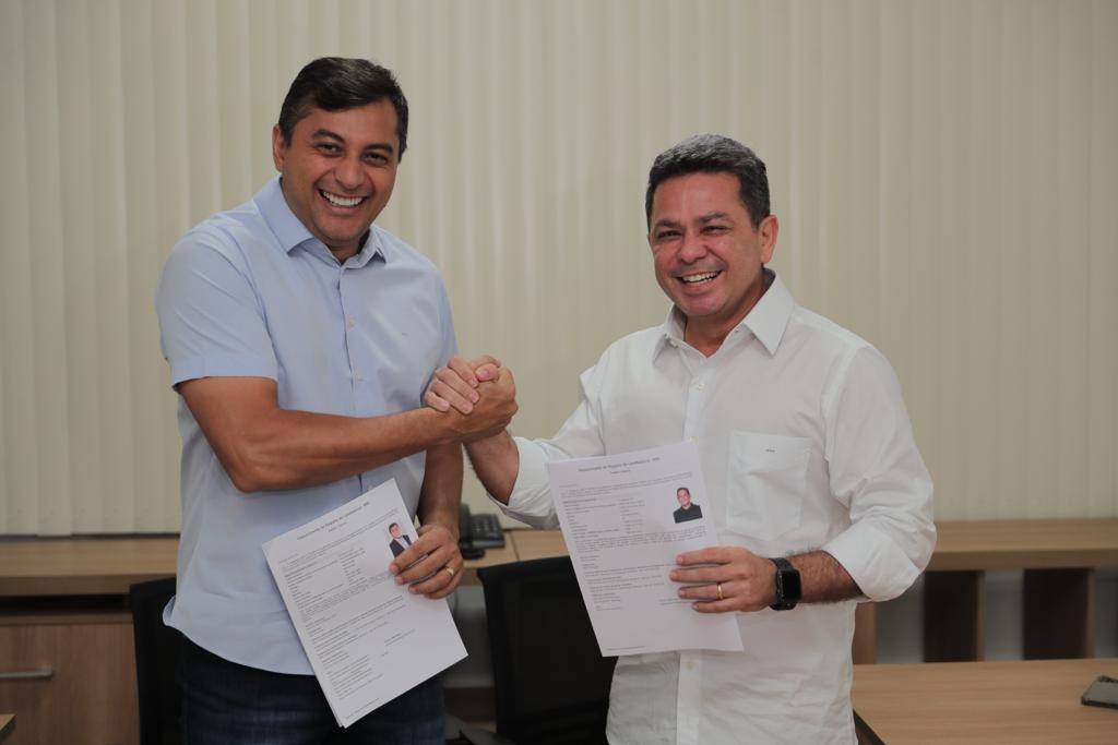 Wilson Lima e Tadeu de Souza solicitam registro de candidatura na Justiça Eleitoral
