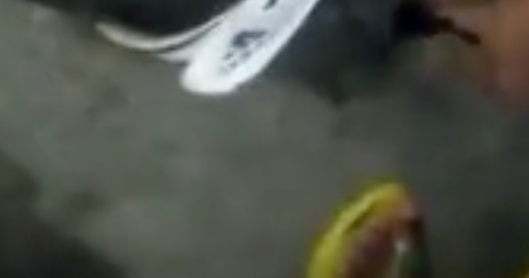 Cenas fortes: estuprador é ‘virado do avesso’ após ser flagrado tentando violentar menina de 3 anos; veja vídeo