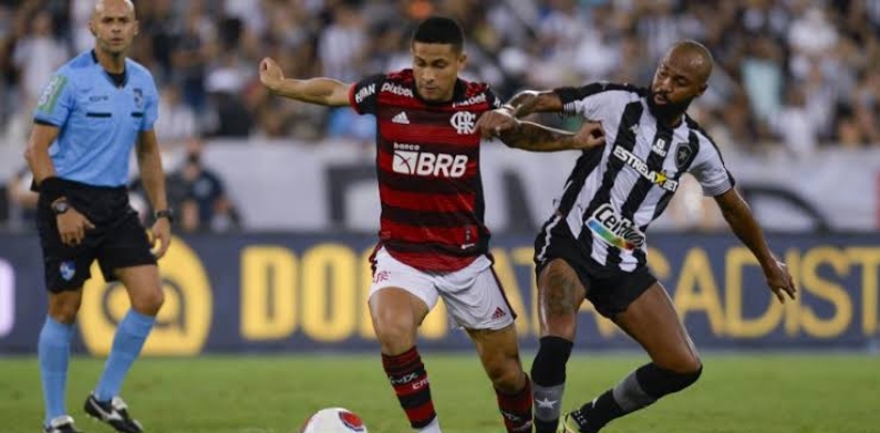 Futebol: confira os horários e onde assistir às partidas nacionais e internacionais neste domingo (28)