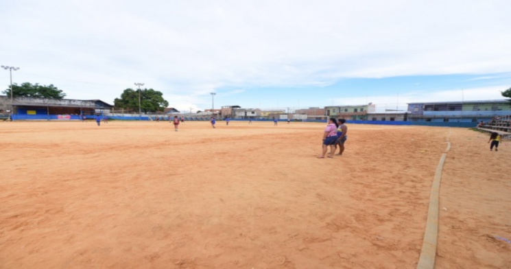 Adolescente é assassinado em arquibancada durante partida de futebol no Mutirão; veja