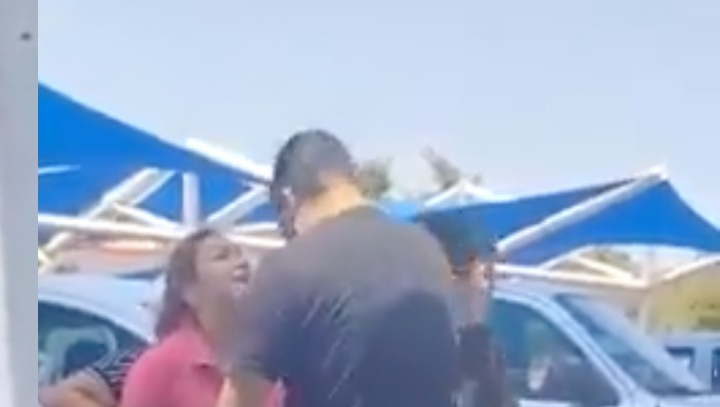 Mulher enlouquece ao flagrar marido fazendo rancho para amante em supermercado; veja vídeo