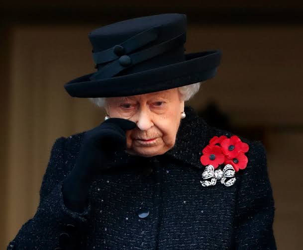 Internautas acreditam que Rainha Elizabeth II morreu e que anúncio será feito nas próximas horas; entenda