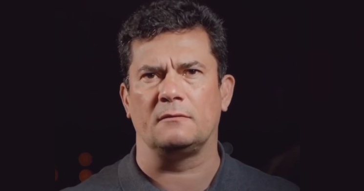 Sergio Moro se manifesta após Justiça eleitoral determinar busca e apreensão em casa de familiar