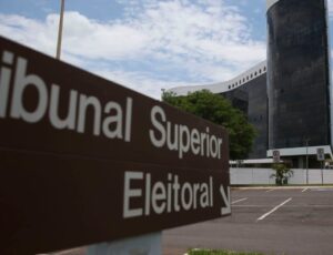 TSE começa a 'passar pente fino' para identificar irregularidades em doações recebidas por candidatos