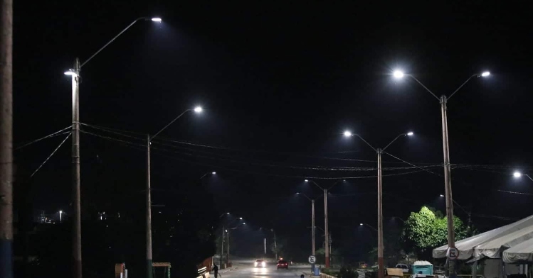 Após instalação de luminárias LED,  municípios do interior do Amazonas economizam energia