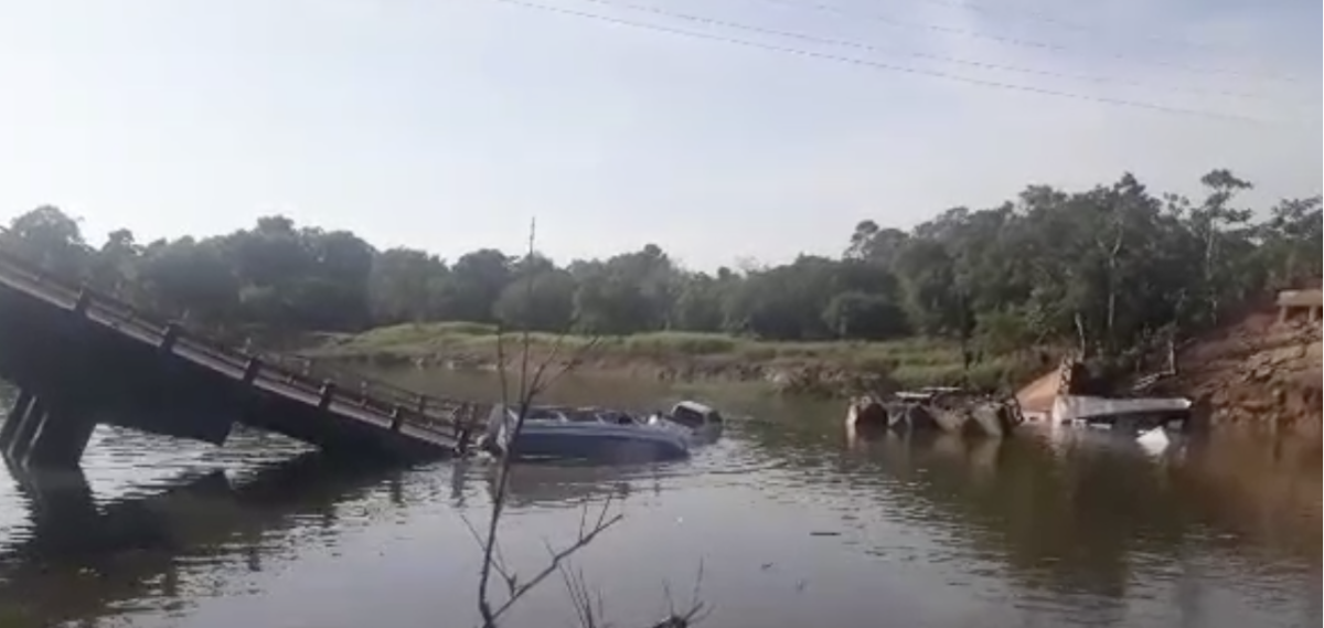 Urgente: lancha que resgatava vítimas de acidente na ponte da BR-319 afunda no Amazonas; veja vídeo