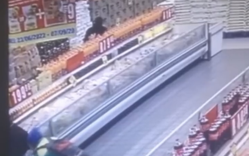 Alerta urgente: sequestradores de bebês voltam a atacar em supermercados; veja vídeo