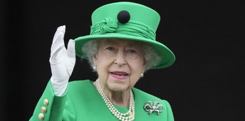 Rainha Elizabeth felicita brasileiros pelo Dia da Independência