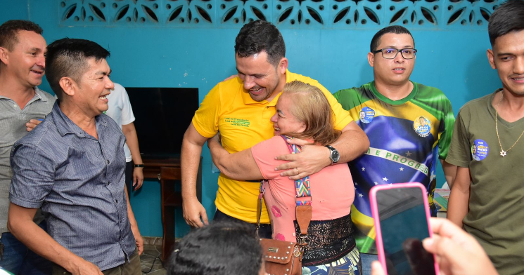 Capitão Alberto Neto recebe apoio da população de Presidente Figueiredo e Rio Preto da Eva