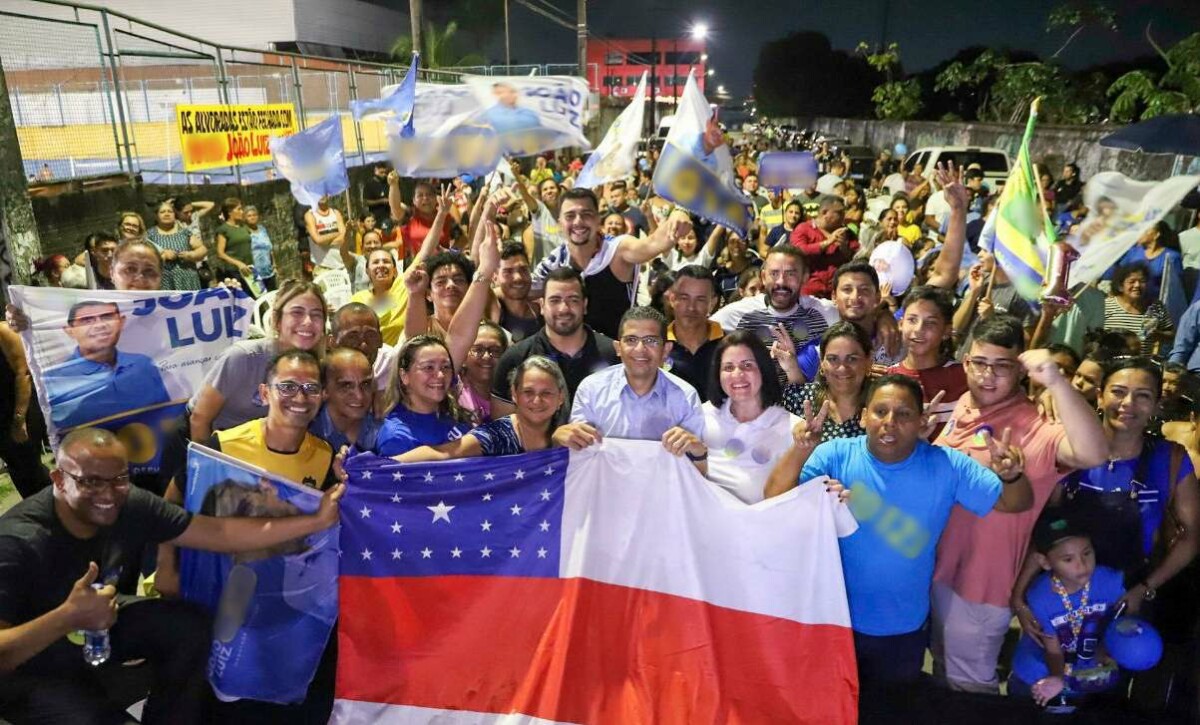 João Luiz esclarece em reunião política trabalhos realizados na educação e saúde no bairro Alvorada