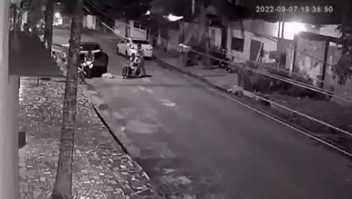 Vídeo mostra momento que cadeirante é executado por facção em Manaus