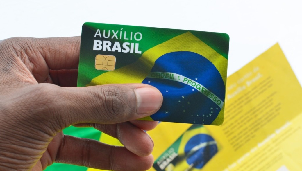 Auxílio Brasil: veja quem precisa atualizar os dados do Cadastro Único, prazos e onde informar